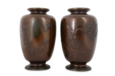 Lot 1078 - A PAIR OF BRONZE VASES. Meiji period....