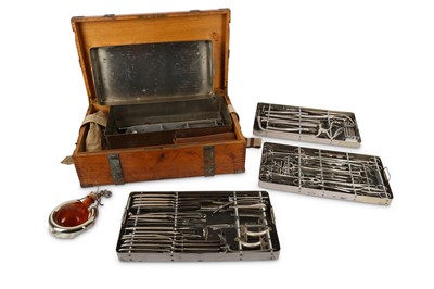 Lot 178 - A German WWI Field Surgeons Military Chest a...