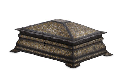 Lot 210 - A GOLD-DAMASCENED (KOFTGARI) CASKET India,...