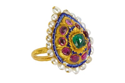 Lot 227 - *A QAJAR ENCRUSTED AND ENAMELLED GOLD RING...