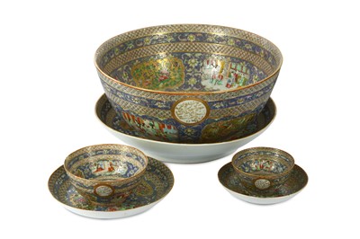 Lot 221 - *A SET OF THREE PORCELAIN BOWLS AND SAUCERS...