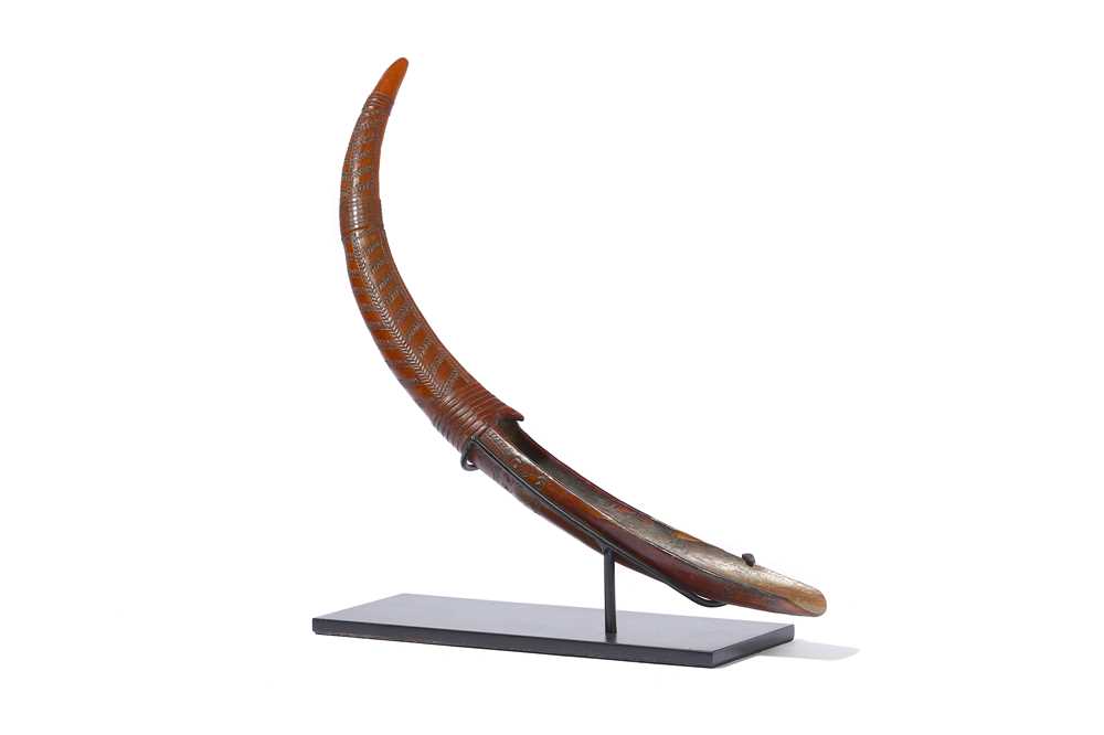 Lot 248 - AN ETHIOPIAN HORN SPOON Of slender,...