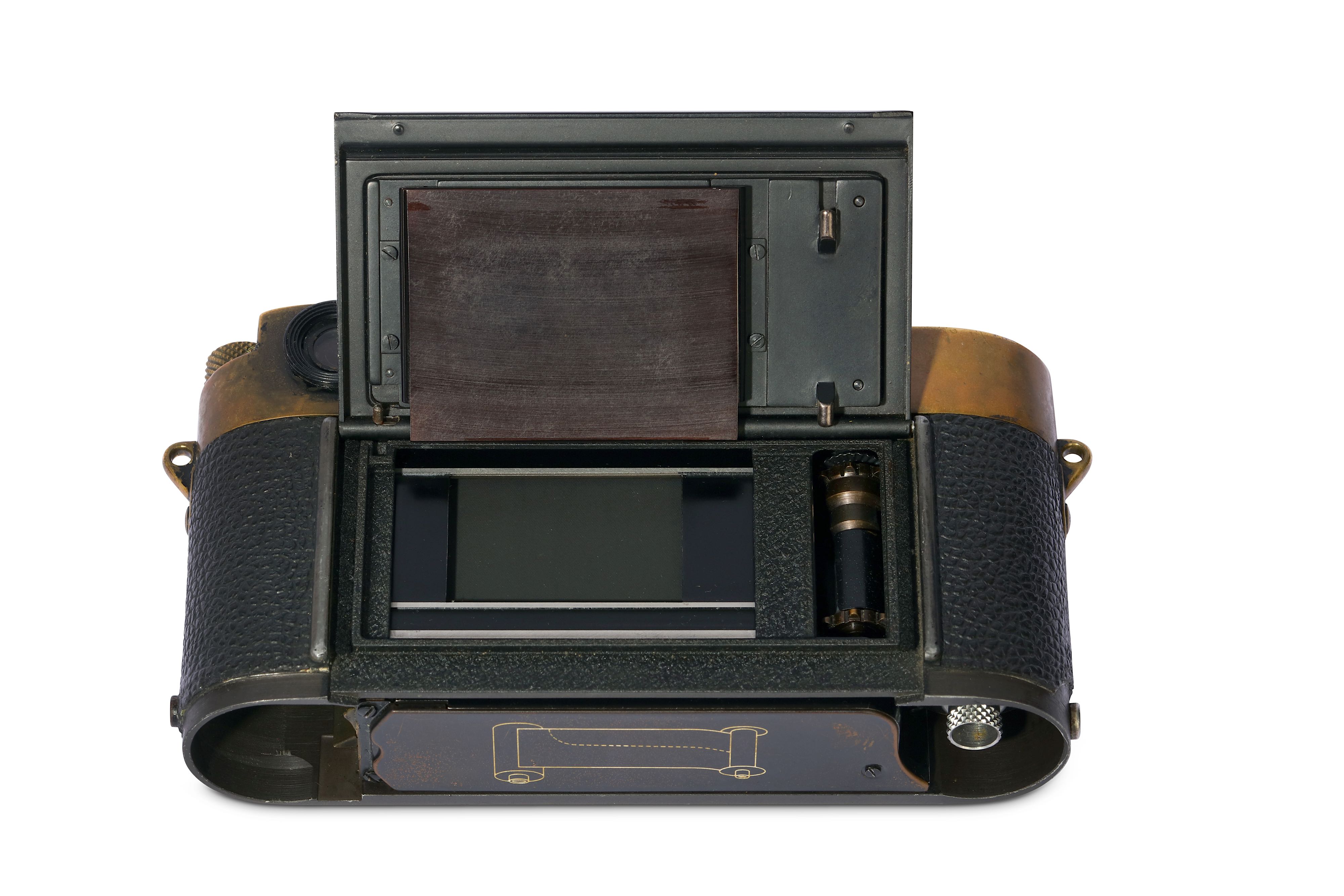 leica m3 glass pressure plate