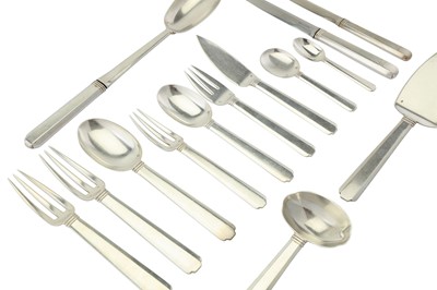 Lot 95 - A mid-20th century French Art Deco 950...