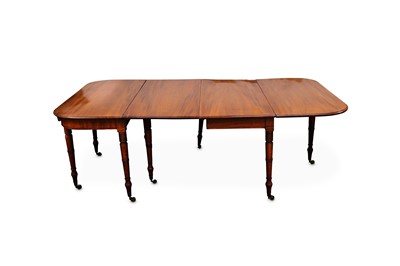 Lot 328 - A Regency mahogany extending dining table,...
