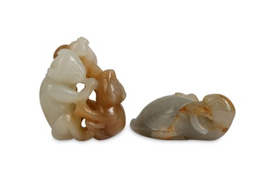 Lot 725 - A CHINESE PALE CELADON JADE BIRD AND MONKEY...