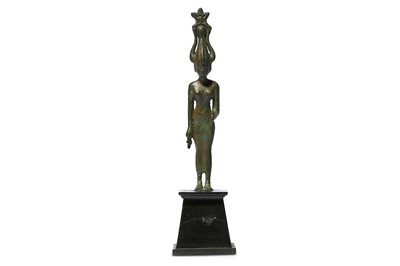 Lot 53 - AN EGYPTIAN BRONZE FIGURE OF SOTHIS Late...