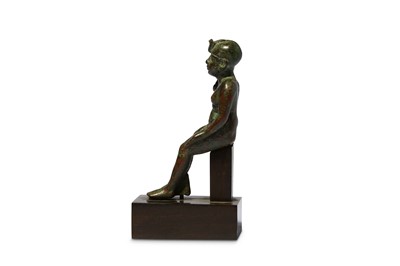 Lot 63 - AN EGYPTIAN BRONZE FIGURE OF SEATED...