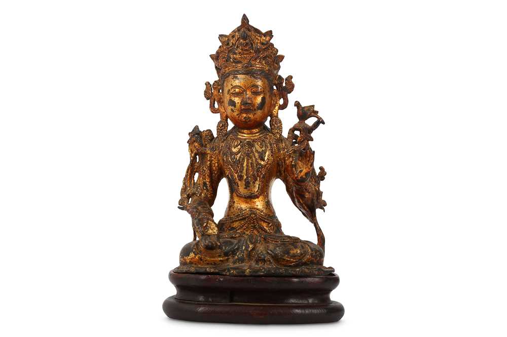 Lot 320 - A CHINESE GILT AND LACQUERED BRONZE FIGURE OF...