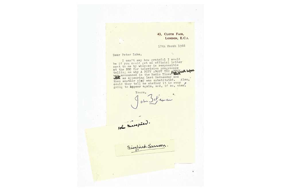 Lot 54 - Autograph Collection.- Authors Small group of...