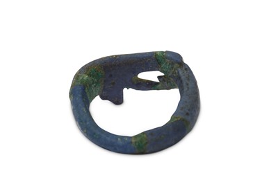 Lot 174 - AN EGYPTIAN GLAZED COMPOSITION UDJAT EYE RING...