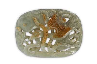 Lot 899 - A CHINESE GREY JADE RETICULATED OVAL 'BIRD'...