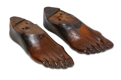 Lot 169A - TREEN: A PAIR OF 19TH CENTURY LIFE-SIZE CARVED FRUITWOOD RIGHT FEET
