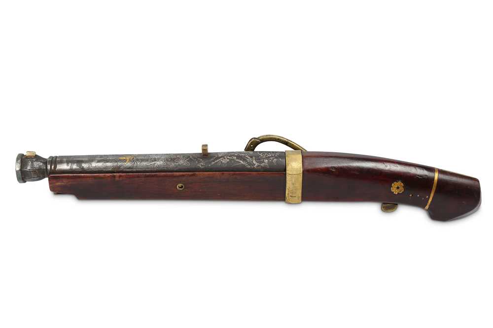 Lot 1004 - A MATCHLOCK GUN. Edo period. The iron...