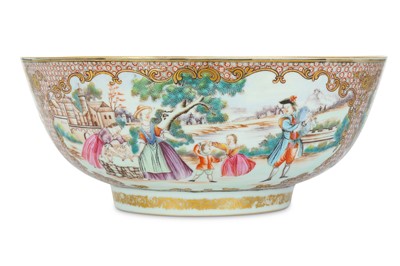 Lot 523 - A CHINESE FAMILLE ROSE ‘BIRD CAGE’ PUNCHBOWL....