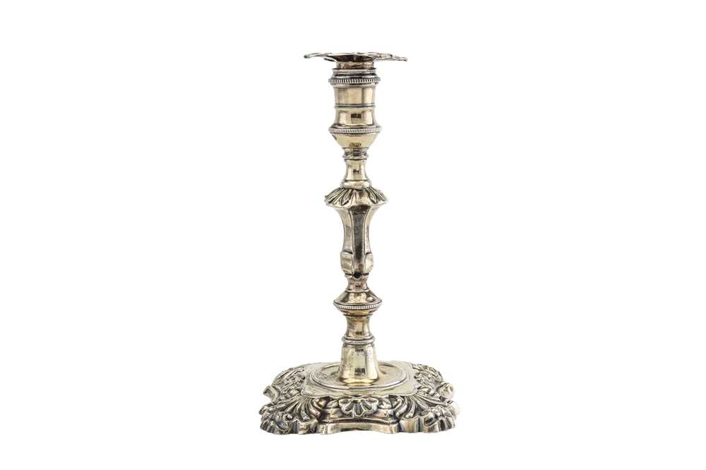 Lot 273 - An early George III sterling silver gilt...