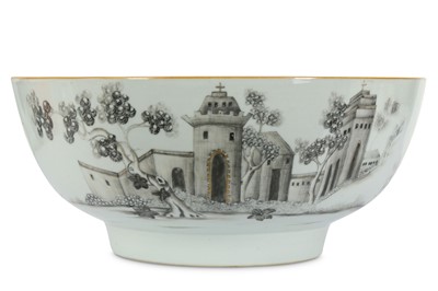 Lot 422 - A CHINESE ‘CASTLE’ PUNCH BOWL. Qing Dynasty,...