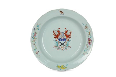 Lot 564 - A CHINESE FAMILLE ROSE ARMORIAL BASIN. Qing...
