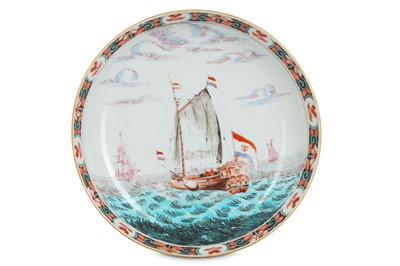 Lot 401 - A CHINESE DUTCH-DECORATED SAUCER DISH.  Qing...