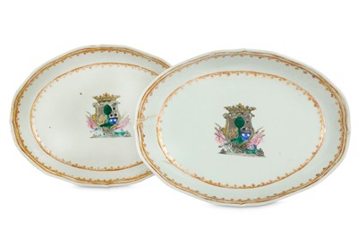 Lot 561 - A PAIR OF CHINESE FAMILLE ROSE OVAL ARMORIAL...