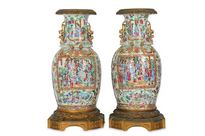 Lot 522 - A PAIR OF ORMOLU-MOUNTED FAMILLE ROSE CANTON...