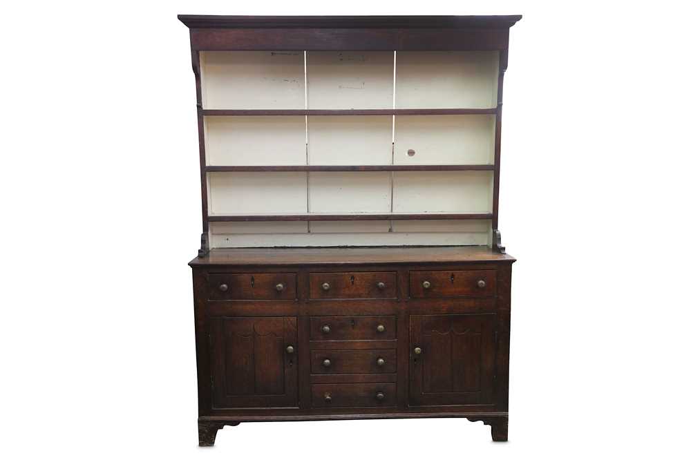 Lot 303 A III oak dresser, the plate rack