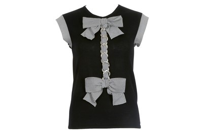 Lot 597 - Chanel Bow Design Tank Top, Spring 2007, black...