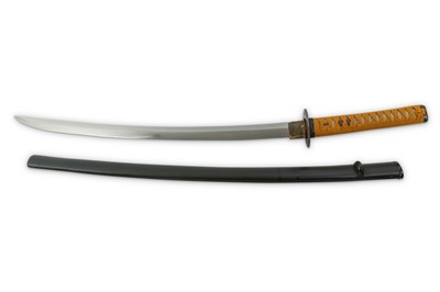 Lot 993 - A LARGE WAKIZASHI. Early Edo period. The blade...