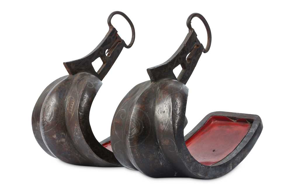Lot 998 - A PAIR OF IRON ABUMI (STIRRUPS). Edo period....