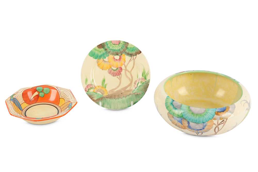 Lot 153 - Clarice Cliff - Melon - an octagonal bowl,...