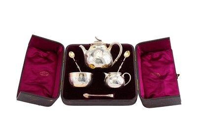 Lot 239 - A good cased Victorian parcel gilt sterling...