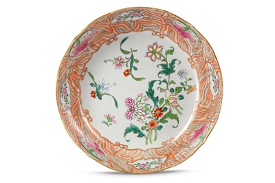 Lot 406 - A CHINESE FAMILLE ROSE BOWL. Qing Dynasty,...