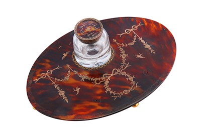 Lot 150 - A George V 9 carat gold mounted tortoiseshell...