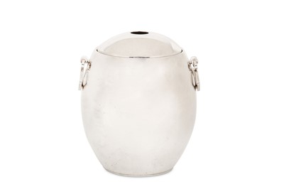 Lot 192 - An Elizabeth II sterling silver ice bucket,...