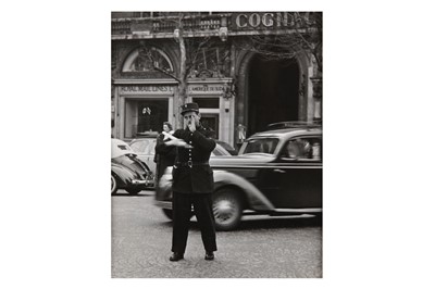 Lot 195 - Robert Doisneau (1912-1994) STANDING FOR SO...