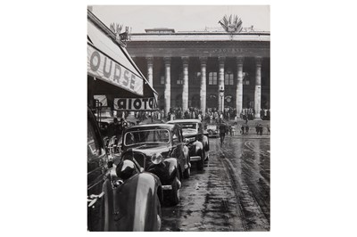 Lot 194 - Fritz Henle (1909-1993) PARIS STOCK EXCHANGE,...