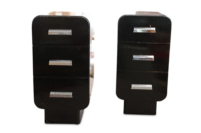 Lot 17 - ENGLAND- A pair of Modernist chests, 1930s,...
