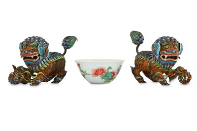 Lot 419 - A PAIR OF SMALL CHINESE ENAMELLED SILVER LION...