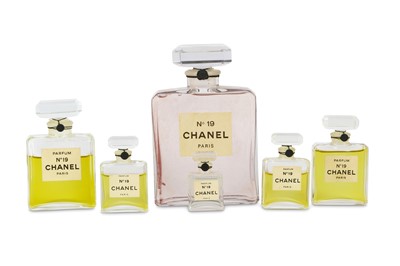 Lot 397 - Chanel No 19 Factice Vintage Perfume Set, six...