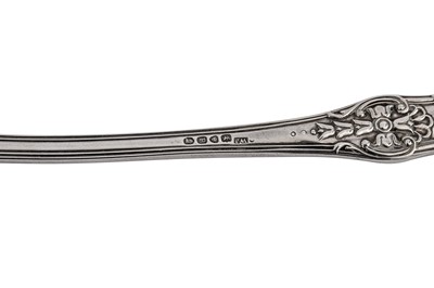 Lot 353 - A William IV sterling silver soup ladle, London 1830 by William Johnson (reg. 9th Dec 1822)