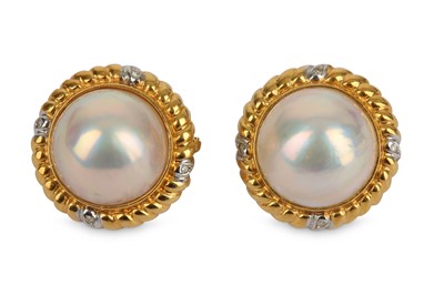 Lot 382 - A pair of mabé pearl earrings, each cultured...