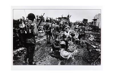 Lot 231 - Philip Jones Griffiths (1939-2008) THE BATTLE...