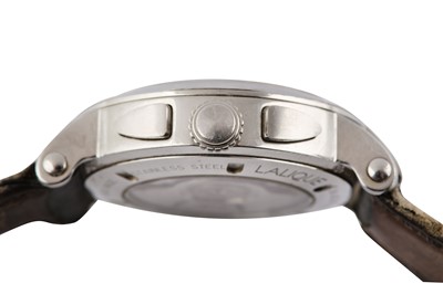 Lot 601 - AUTOMATIC WATCH LALIQUE