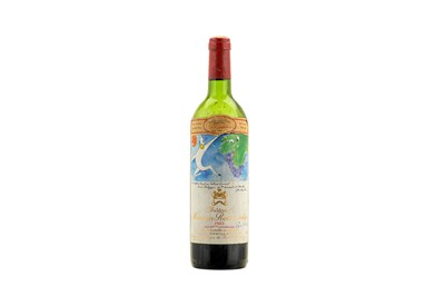 Lot 39 - 1 Bottle of Chateau Mouton Rothschild 1982...