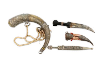 Lot 444 - A 20th Century Moroccan Jambiya or dagger with...