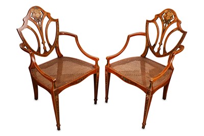 Lot 771 - A pair of Wright and Mansfield style Sheraton...