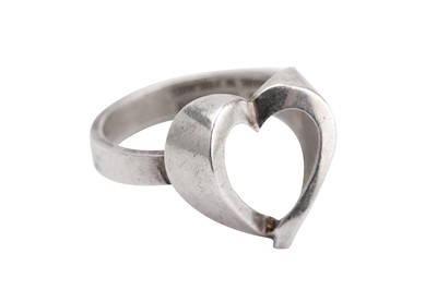 Lot 134 - A Finnish silver ring, by Matti J. Hyvarinen,...