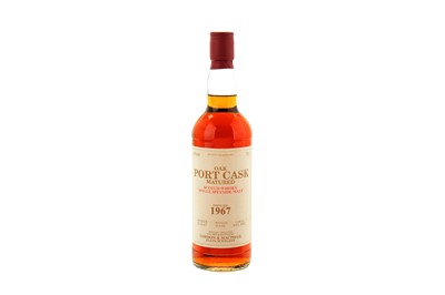 Lot 431 - Gordon & Macphail, 1 bottle of Speyside single...