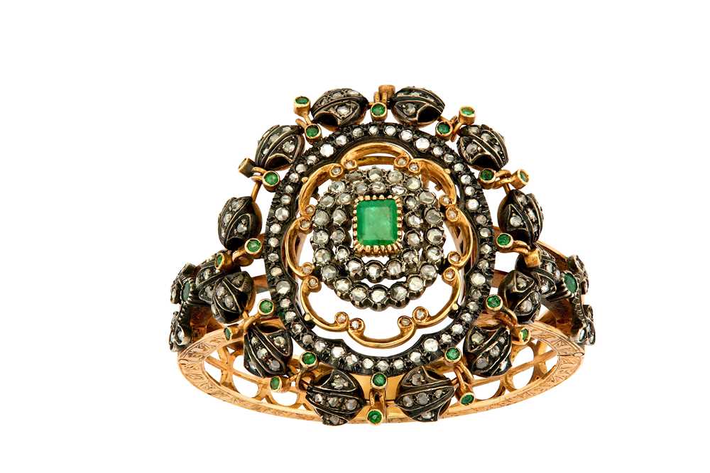 Lot 47 - An emerald and diamond bangle, circa 1900 The...