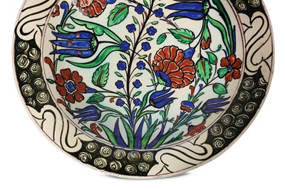 Lot 153 - A CANTAGALLI IZNIK STYLE CERAMIC DISH with...